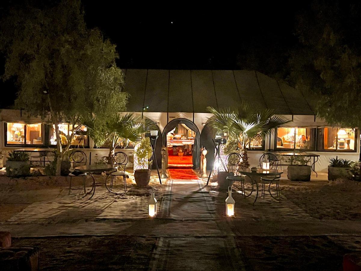 Merzouga luxury sahara camp Exterior foto